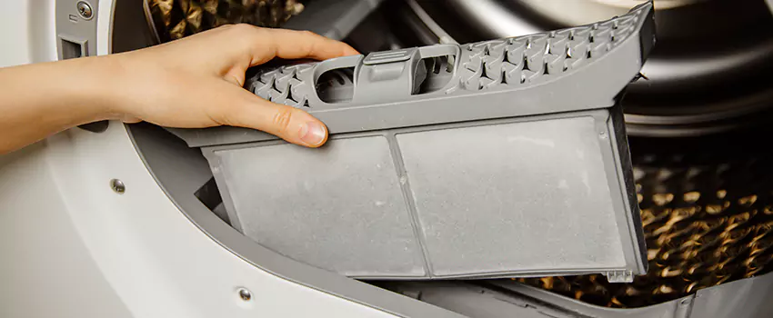 Signs Of A Clogged Dryer Lint Trap in San Benito, Texas